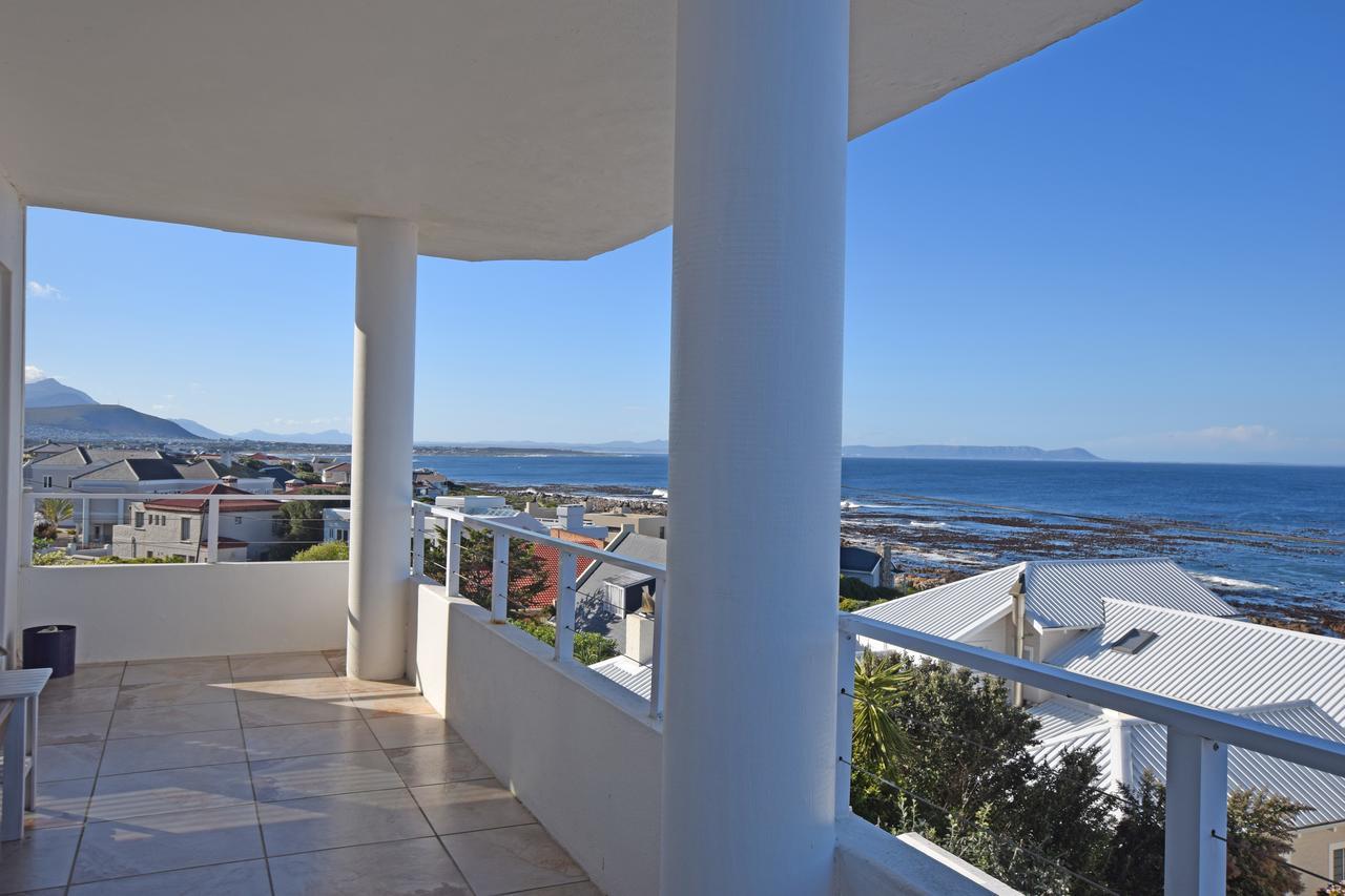 Apartment Dolphin House Hermanus Eksteriør bilde