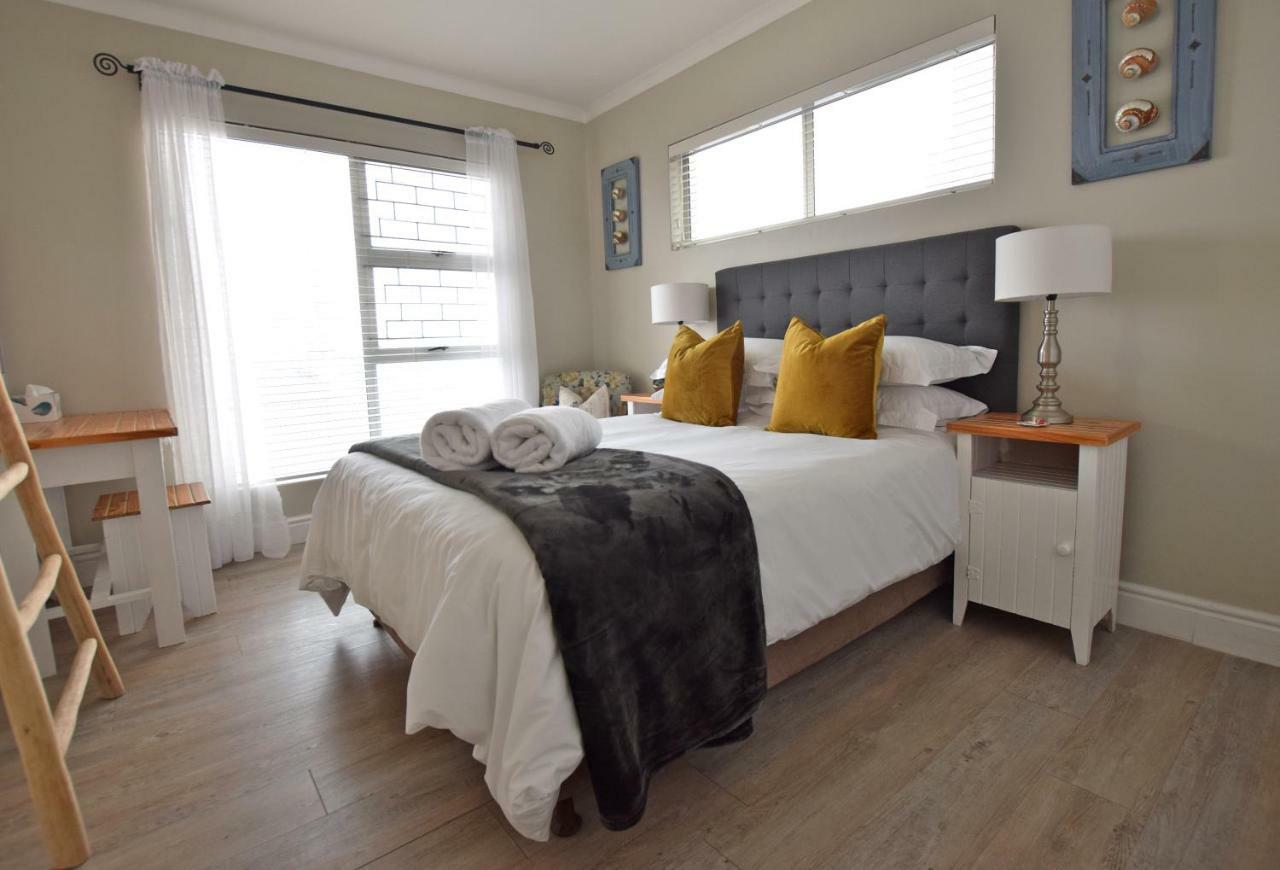 Apartment Dolphin House Hermanus Eksteriør bilde