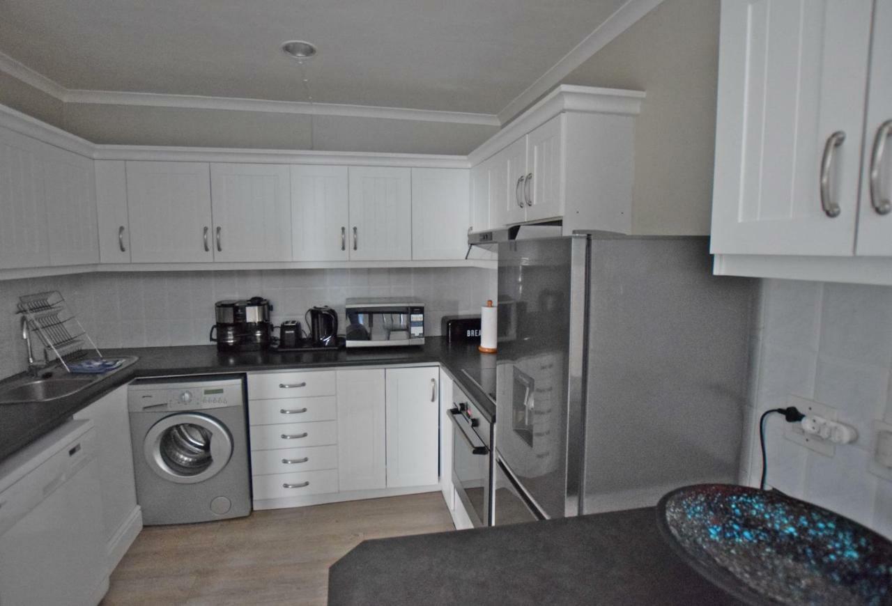 Apartment Dolphin House Hermanus Eksteriør bilde