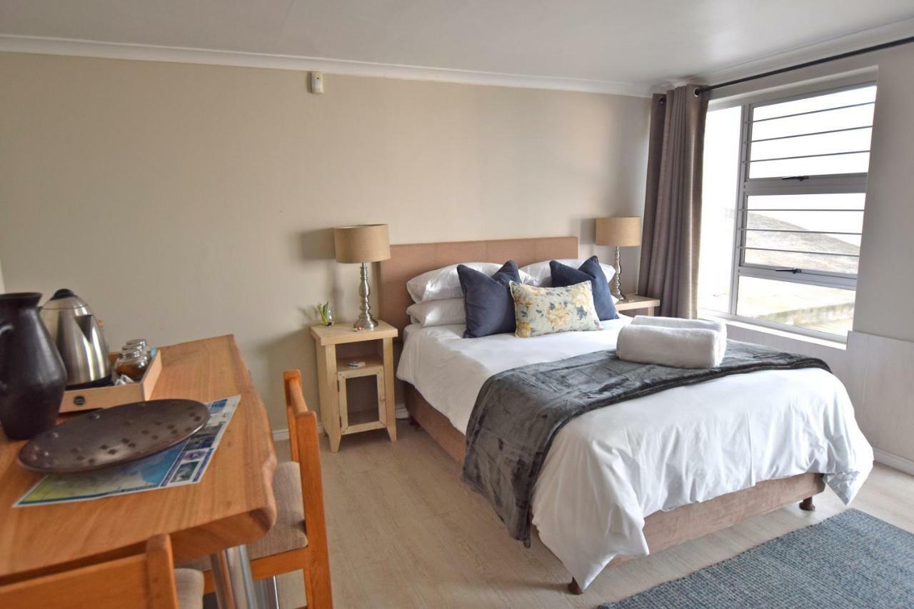 Apartment Dolphin House Hermanus Eksteriør bilde
